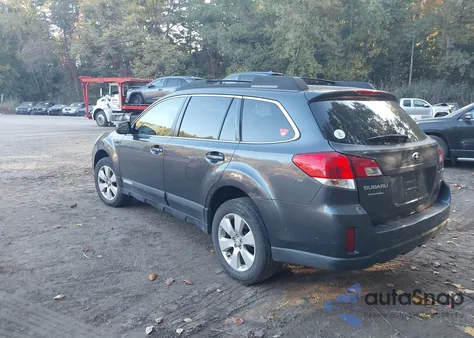 2012 Subaru Outback 2.5I Premium z USA, uszkodzony, nr VIN 4S4BRCCC6C3293472